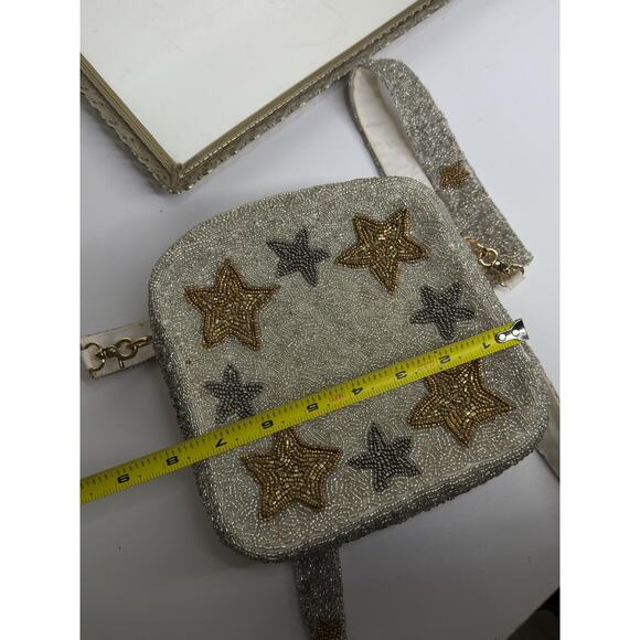 White Box Bag Purse with Stars / Gold Silver / Beaded / Zipper Closure / Handmad - Picture 6 of 10